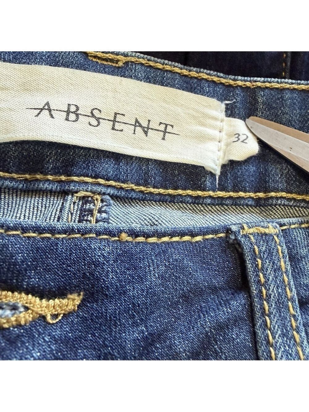 Absent Low Rise Jeans - Size 32 Tall/US 14T - Picture 8 of 9